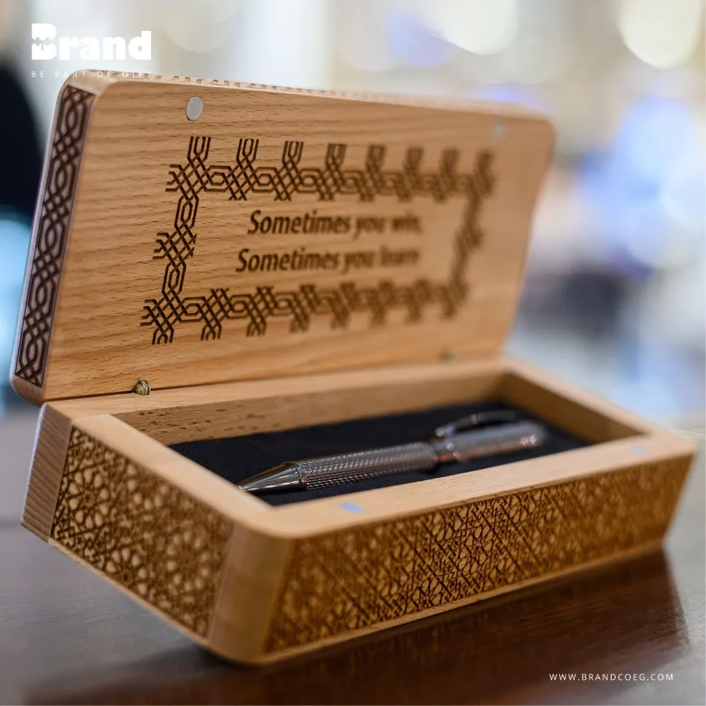 Royal Metal Pen Box